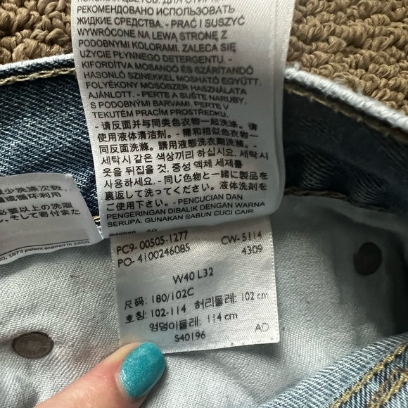 Mens Levi’s Regular Straight Fit Blue Jeans - Picture 7 of 7